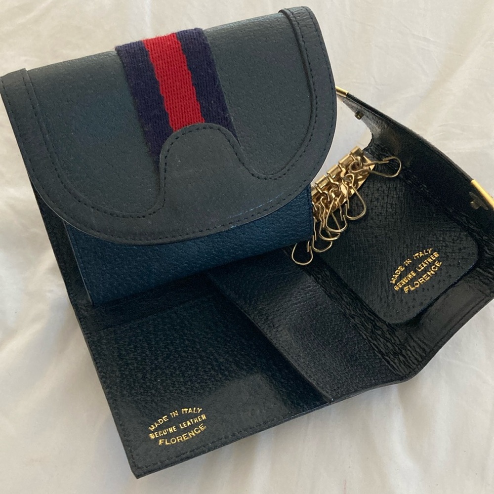 🆕 ITALIAN Crafted Ladies Navy Wallet & Key Case “SET” with Red and Blue Stripes! - Picture 4 of 7